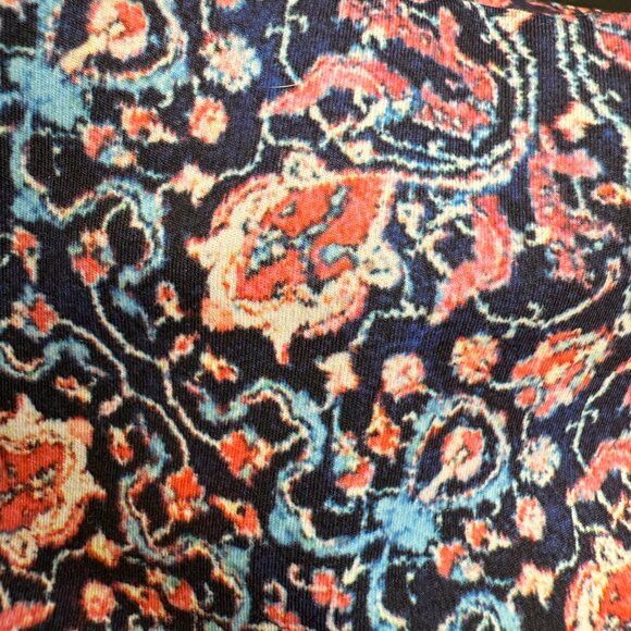 ATHLETA Women's EUC Chaturanga Capri Legging Paisley | Size XS - Picture 9 of 9